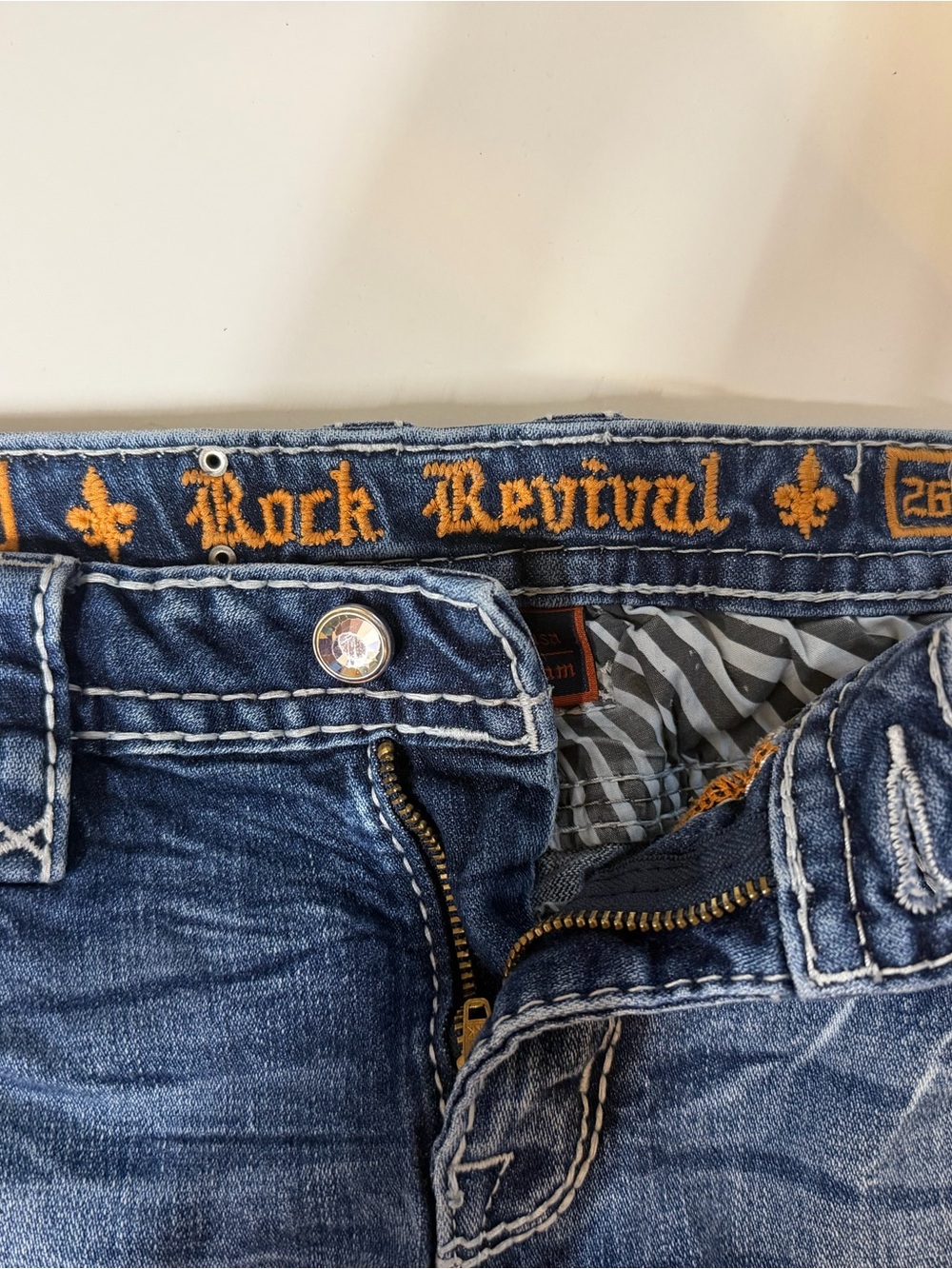 Rock Revival Lisely Women's Distressed Dark Blue Straight Jeans - Picture 6 of 6